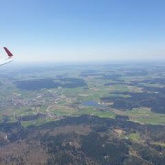 Flugwegposition um 11:20:10: Aufgenommen in der Nähe von Okres Domažlice, Tschechien in 1574 Meter